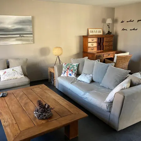 Agreable Et Spacieuse Maison Centre Saint-omer Semesterbostad *